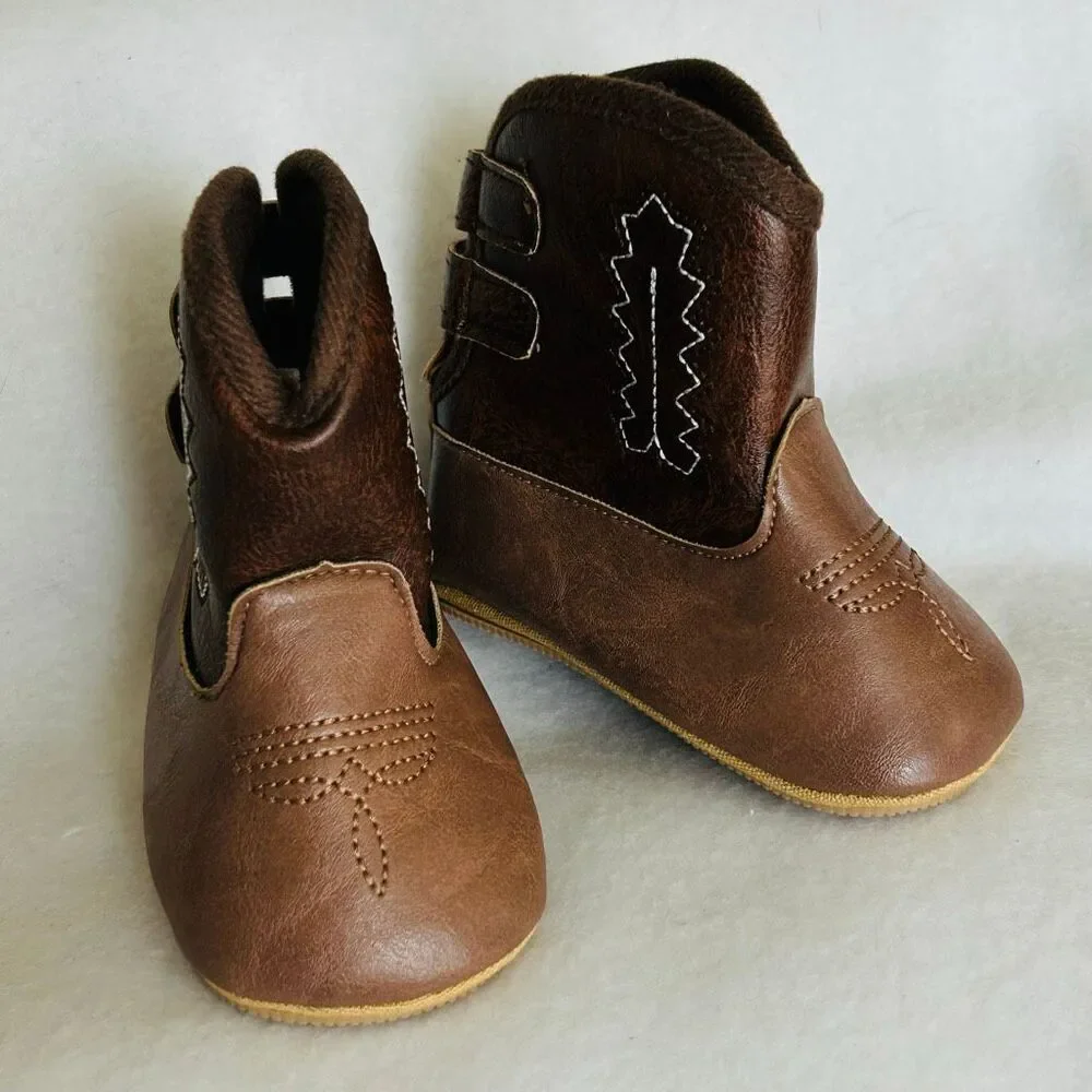 Infant Boots 12 and Moccasins 2(3-6M)